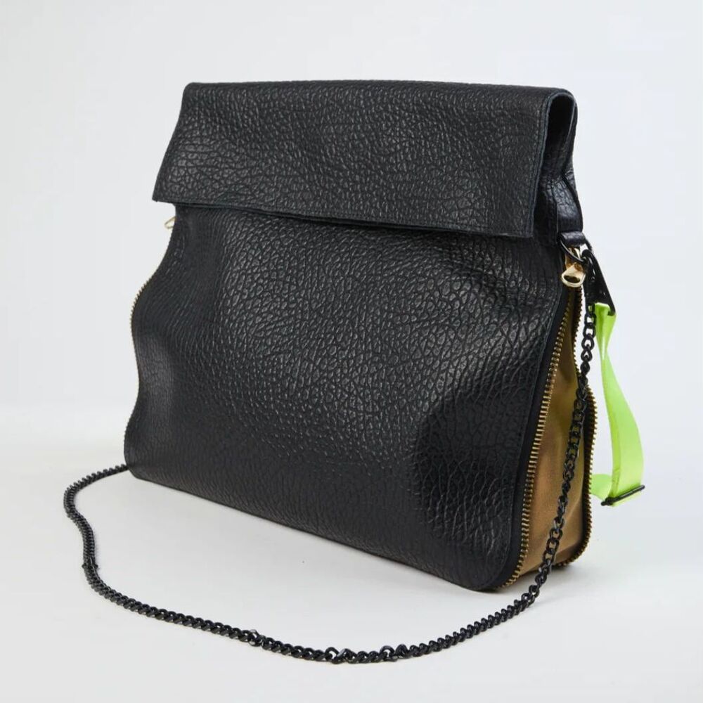 Ampersand As Apostrophe Buffalo Parcel Large Black Leather Bag NWT